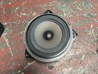 bontott BMW 5 F10 Jobb hátsó Hangszóró