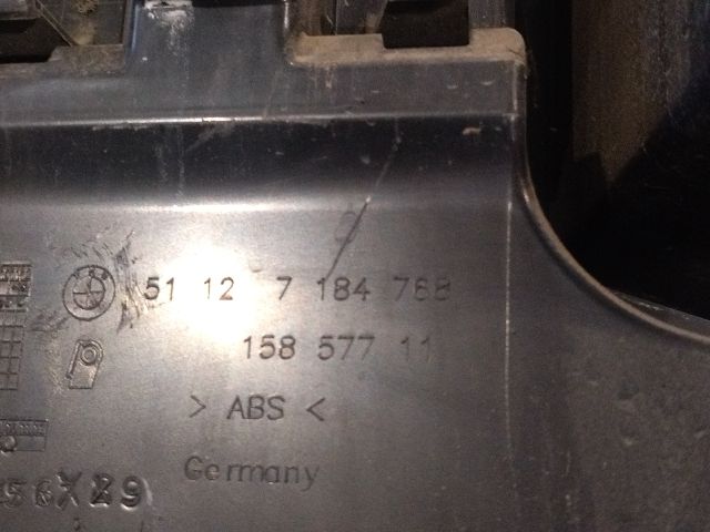 bontott BMW 5 F10 Jobb hátsó Oldal Lökhárító Tartó (Műanyag)