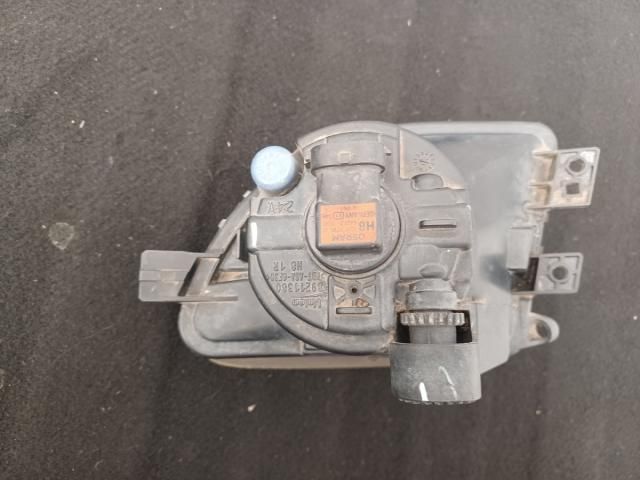 bontott BMW 5 F10 Jobb Ködfényszóró