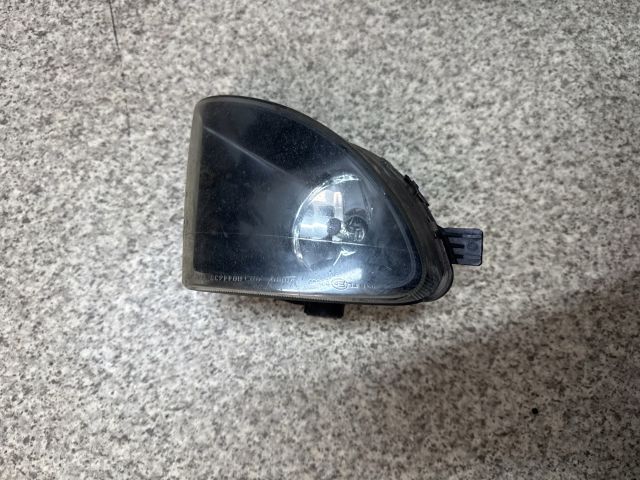 bontott BMW 5 F10 Jobb Ködfényszóró