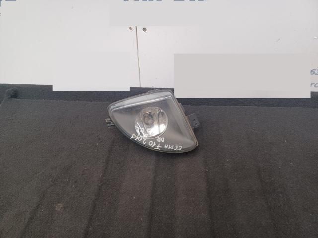 bontott BMW 5 F10 Jobb Ködfényszóró