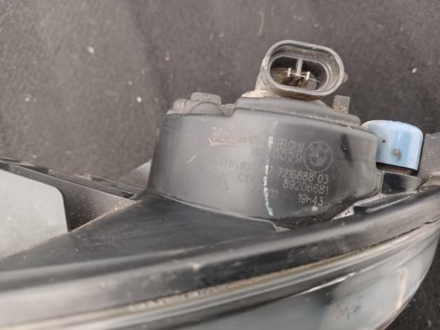 bontott BMW 5 F10 Jobb Ködfényszóró