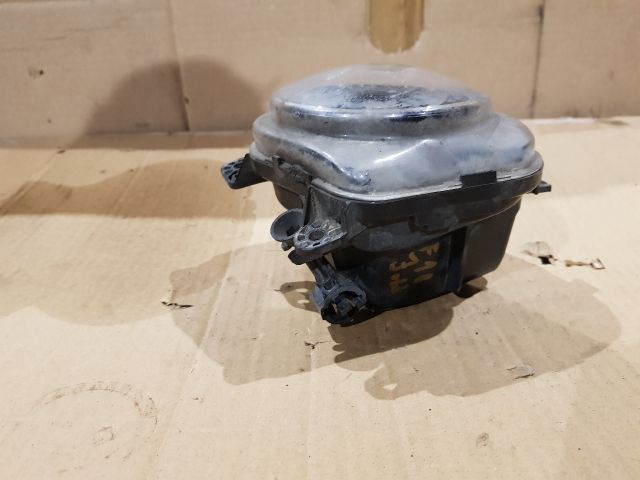 bontott BMW 5 F10 Jobb Ködfényszóró