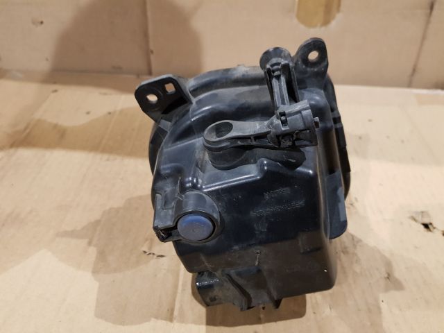 bontott BMW 5 F10 Jobb Ködfényszóró