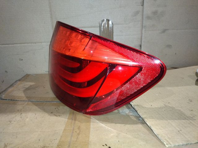 bontott BMW 5 F10 Jobb Külső Hátsó Lámpa