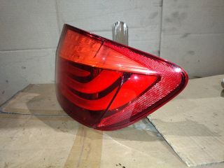 bontott BMW 5 F10 Jobb Külső Hátsó Lámpa