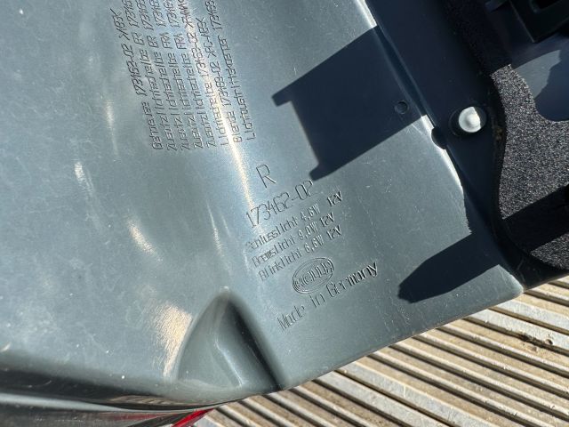 bontott BMW 5 F10 Jobb Külső Hátsó Lámpa