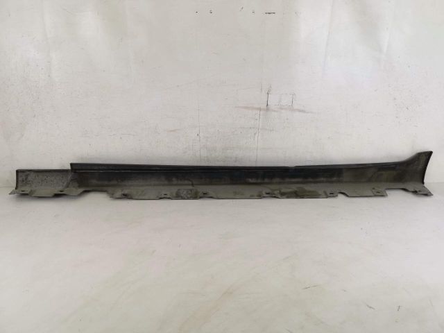 bontott BMW 5 F10 Jobb Küszöb