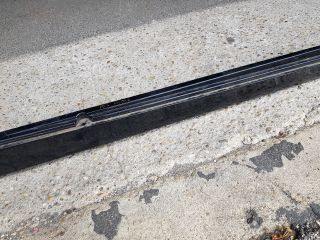 bontott BMW 5 F10 Jobb Küszöb