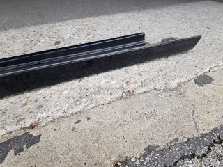 bontott BMW 5 F10 Jobb Küszöb