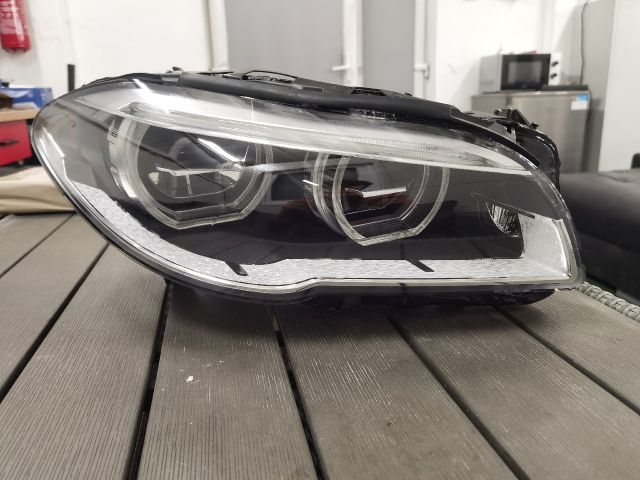 bontott BMW 5 F10 Jobb Ledes Fényszóró