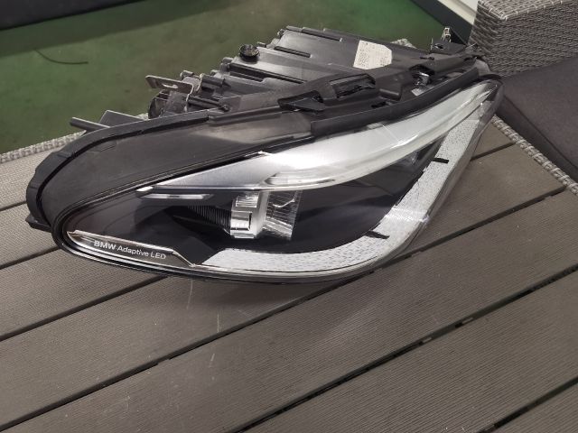 bontott BMW 5 F10 Jobb Ledes Fényszóró