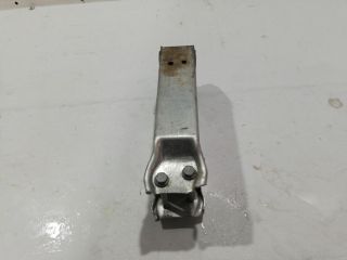 bontott BMW 5 F10 Jobb Lökhárító Tartó Nyúlványvég