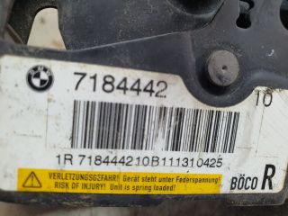 bontott BMW 5 F10 Jobb Motorháztető Zárszerkezet