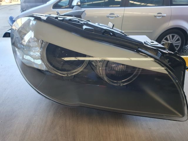 bontott BMW 5 F10 Jobb Xenon Fényszóró
