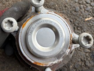 bontott BMW 5 F10 Kerékcsapágy