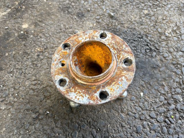 bontott BMW 5 F10 Kerékcsapágy