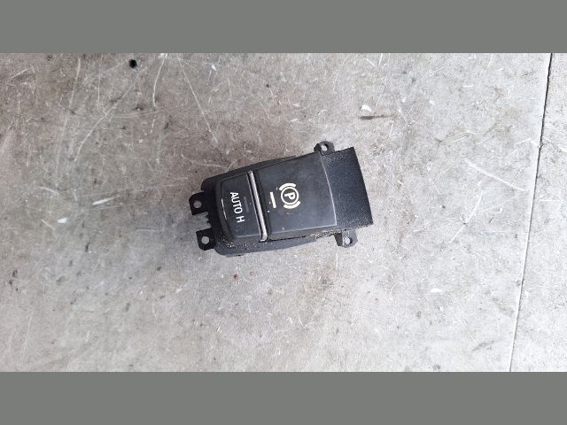 bontott BMW 5 F10 Kézifék Kapcsoló