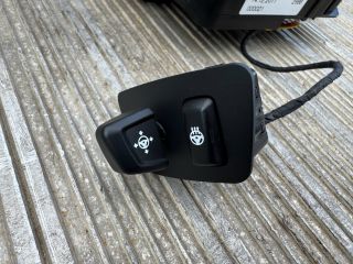 bontott BMW 5 F10 Komplett Kormánykapcsoló (Bajuszkapcsoló)