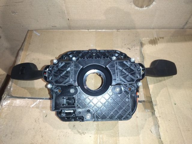 bontott BMW 5 F10 Komplett Kormánykapcsoló (Bajuszkapcsoló)