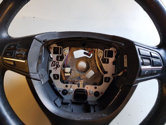 bontott BMW 5 F10 Kormány