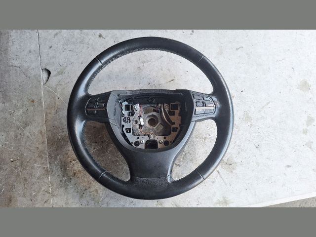 bontott BMW 5 F10 Kormány