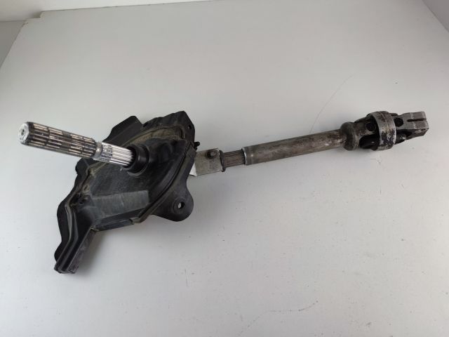 bontott BMW 5 F10 Kormánykardán