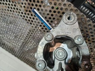 bontott BMW 5 F10 Kormányszervó Motor (Hidraulikus)