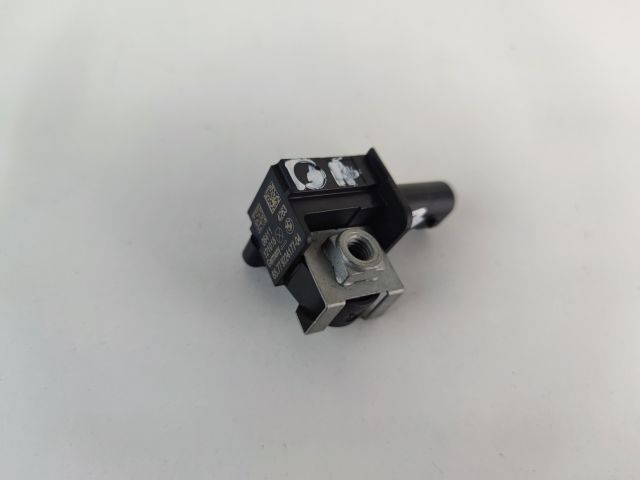 bontott BMW 5 F10 Légzsák Indító Modul Oldallégzsák