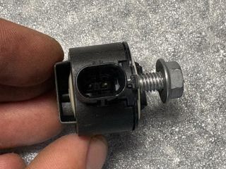 bontott BMW 5 F10 Légzsák Indító Modul Oldallégzsák