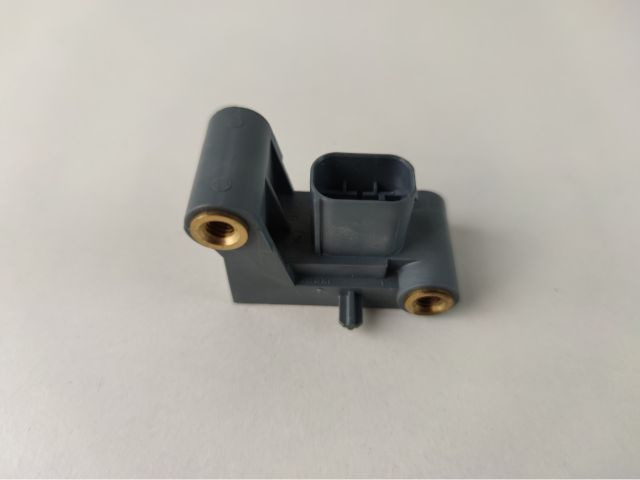 bontott BMW 5 F10 Légzsák Indító Modul Oldallégzsák