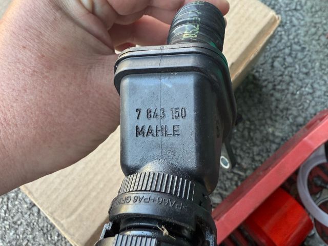 bontott BMW 5 F10 Kartergázcső