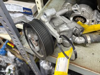 bontott BMW 5 F10 Kormányszervó Motor (Hidraulikus)