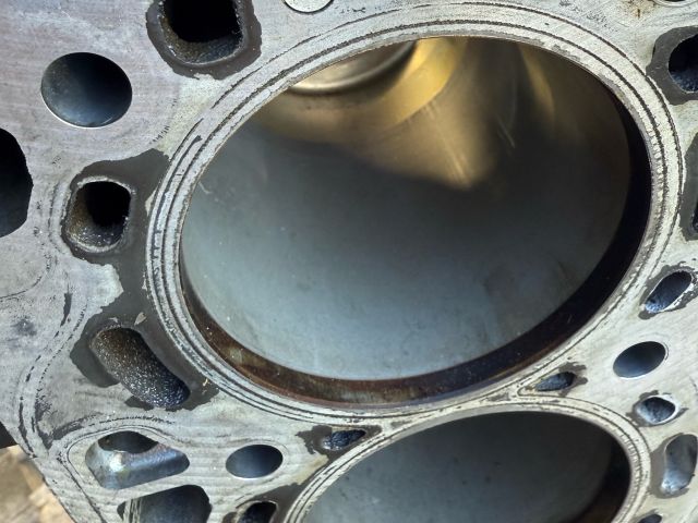 bontott BMW 5 F10 Motorblokk (Fűzött)