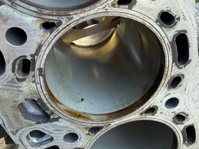 bontott BMW 5 F10 Motorblokk (Fűzött)