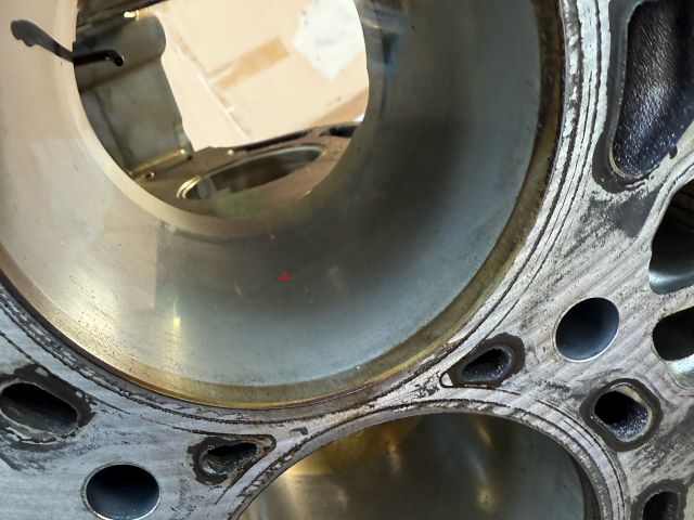 bontott BMW 5 F10 Motorblokk (Fűzött)