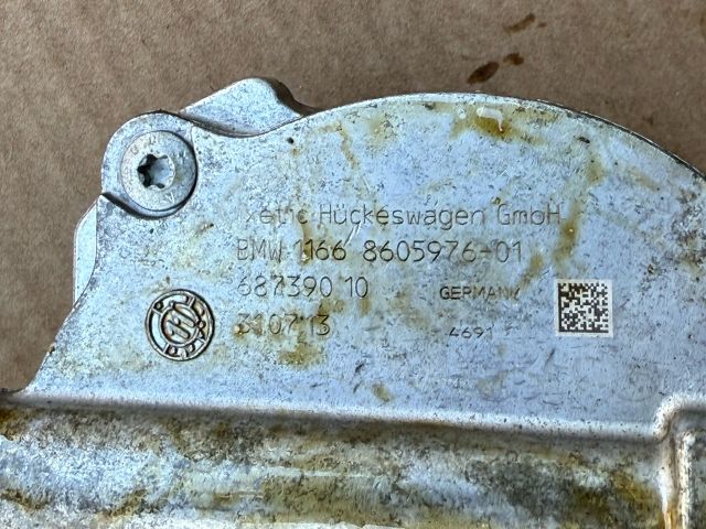 bontott BMW 5 F10 Vákumpumpa