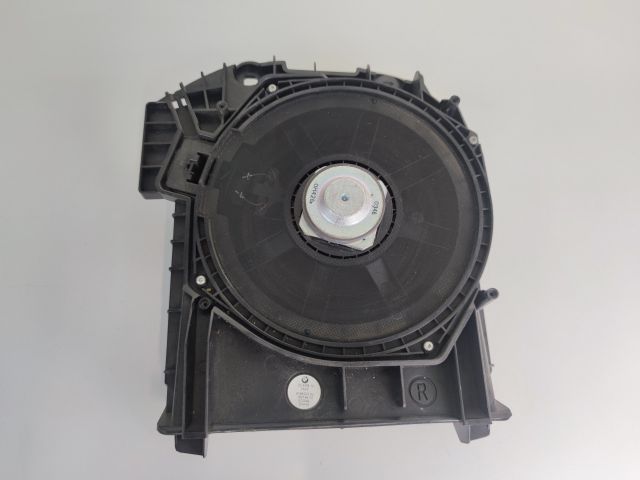 bontott BMW 5 F10 Mélynyomó Hangszóró