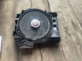 bontott BMW 5 F10 Mélynyomó Hangszóró