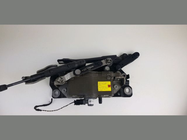 bontott BMW 5 F10 Motorháztető Jobb Zsanér