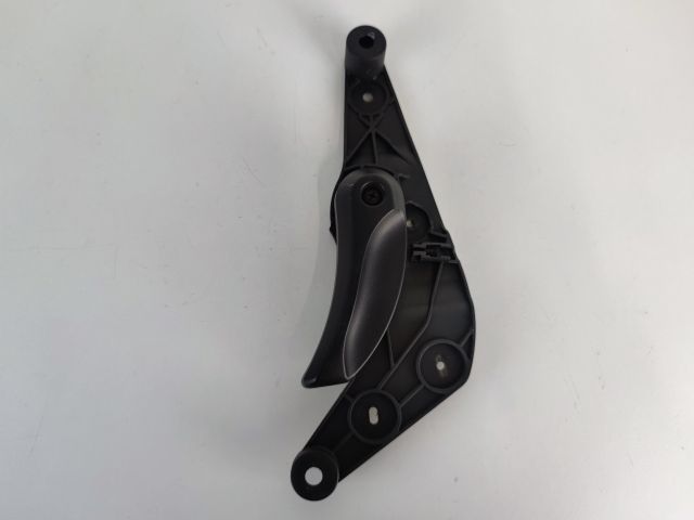 bontott BMW 5 F10 Motorháztető Nyitó Kar / Gomb