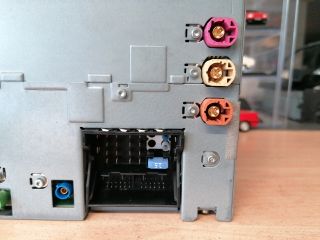 bontott BMW 5 F10 Navigációs Fejegység