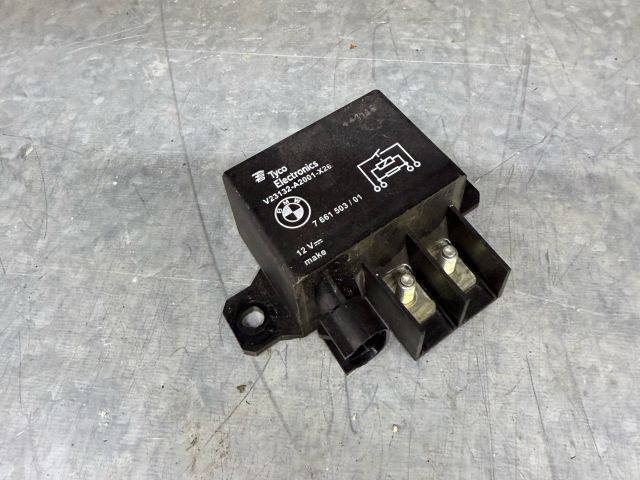 bontott BMW 5 F10 Relé