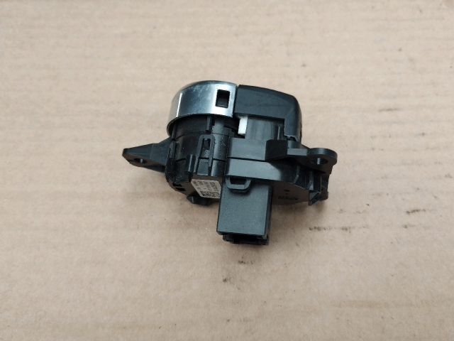 bontott BMW 5 F10 Start / Stop Indító Gomb