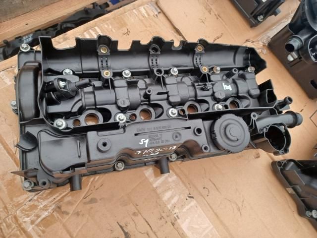 bontott BMW 5 F10 Szelepfedél