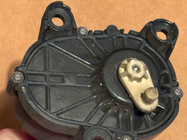 bontott BMW 5 F10 Szívósor Elektronika