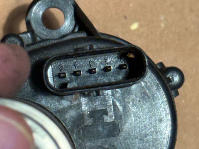 bontott BMW 5 F10 Szívósor Elektronika