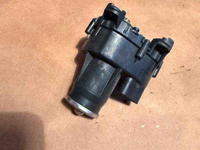 bontott BMW 5 F10 Szívósor Elektronika