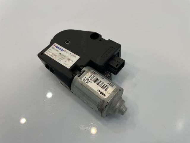 bontott BMW 5 F10 Tetőablak Motor