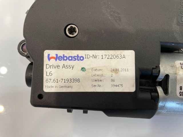 bontott BMW 5 F10 Tetőablak Motor